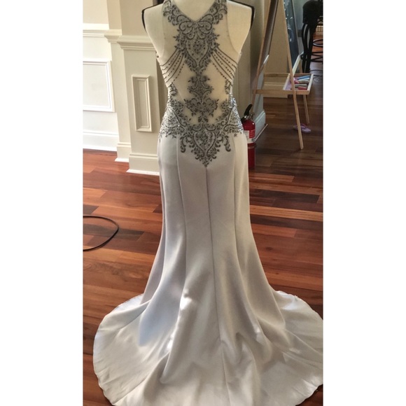 Elizabeth K GLS Silv Embellished Hand beaded Dress - Picture 5 of 8